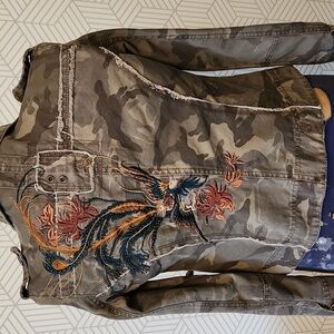 Picasso PsJ Boho Embroidered Beaded Phoenix Bird Floral Camo Utility Jacket S